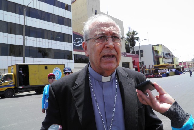 Obispo en desacuerdo con debate entre candidatos al gobierno regional‏ 