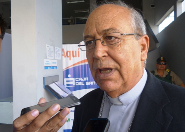 Obispo de Chimbote a favor de campaña de “Pacto de Pureza”, pero no apoya entrega de certificados