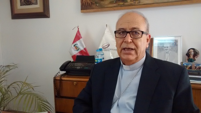 Obispo de Chimbote recomienda a sentenciada Victoria Espinoza que se ponga a derecho