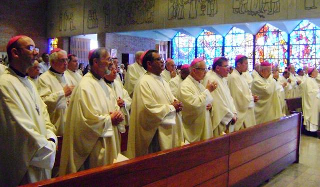 "Trabajar por la paz significa luchar contra la corrupción", dicen Obispos del Perú