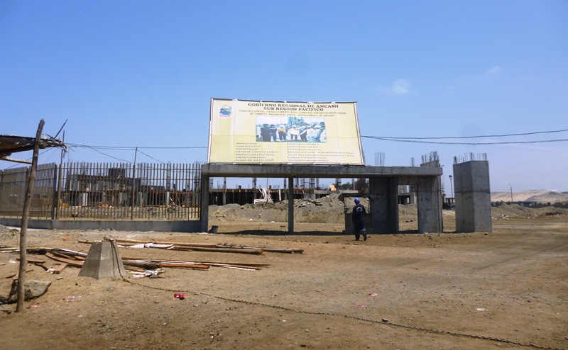  Supervisan a Consorcio Salem por deficiente construcción de coliseo “Gran Chavín”