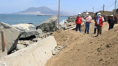 Autoridades participan en inspección realizada por Contraloría en la obra de la av. Costanera