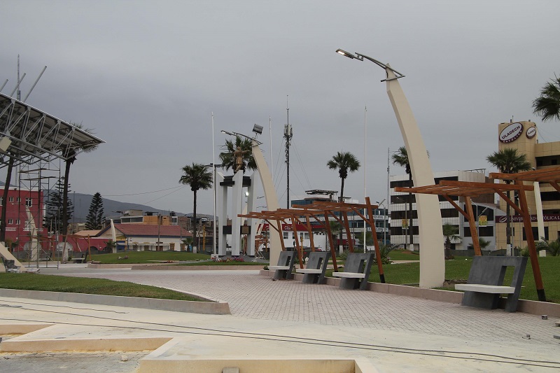 Chimbote: obra de la plaza Miguel Grau lleva un avance del 98 por ciento
