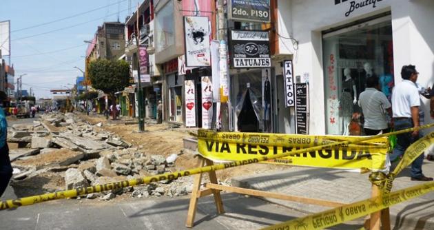 Constructora recibe penalidad de S/. 28 mil soles y tiene 24 días para reparar veredas (Video)