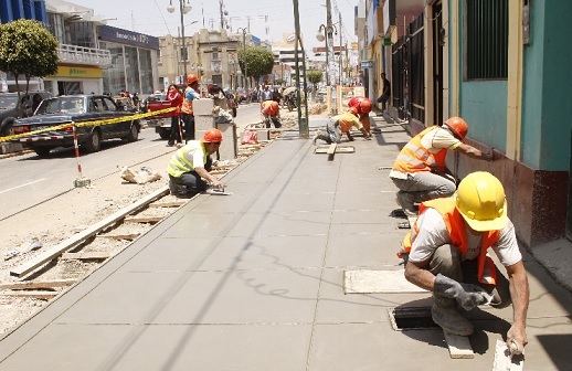 Otorgan 15 días más de plazo para levantar observaciones de veredas mal construidas