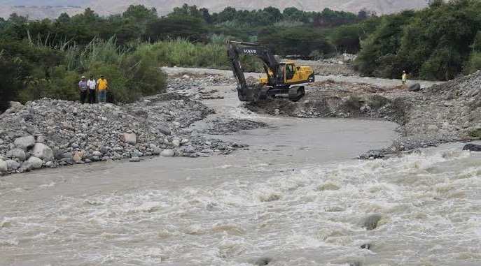 Proyectos de irrigación y defensa ribereña estancados por mala gestión del GRA
