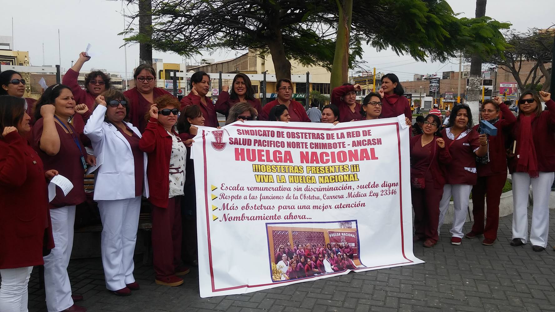 Chimbote: obstetras en su segundo día de paro exigen que se cumpla su escala remunerativa 