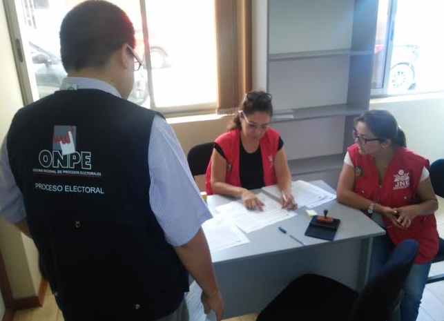  La ODPE entregó total de actas observadas al JEE-Santa para que sean resueltas