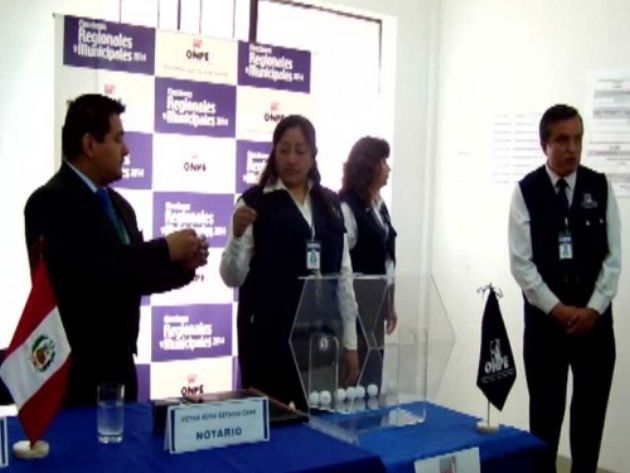 ODPE Huaraz sorteó ubicación de movimientos regionales en las cédulas de votación