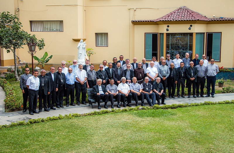 Obispos del Perú se pronuncian sobre reapertura de los templos