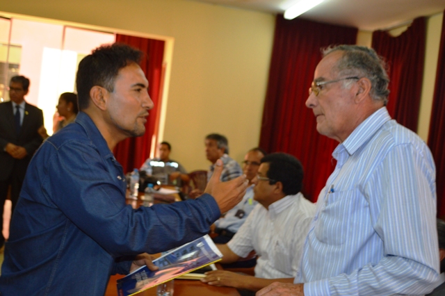 Proponen colecta para ofrecer recompensa a quien revele identidad del asesino del alcalde de Samanco