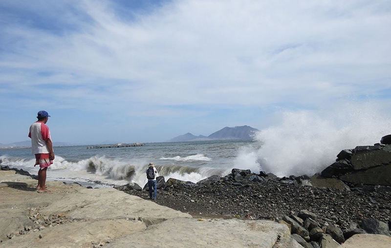 Alertan de oleajes intensos hasta el lunes 9 de abril en todo el litoral