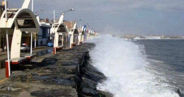 Advierten oleaje ligero intermitente al mediodía de mañana