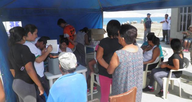 Chimbote: Salud vacunará contra la influenza a las familias de la costanera afectada por oleajes 