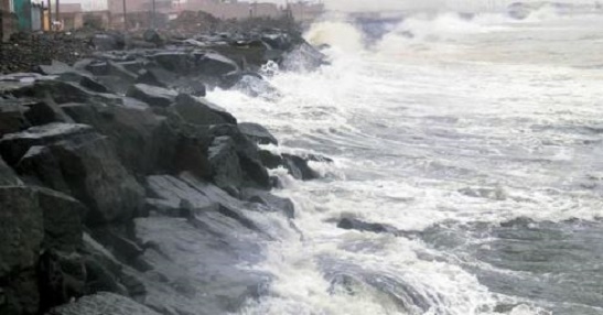 El Indeci recomienda medidas de protección ante oleajes en el litoral peruano