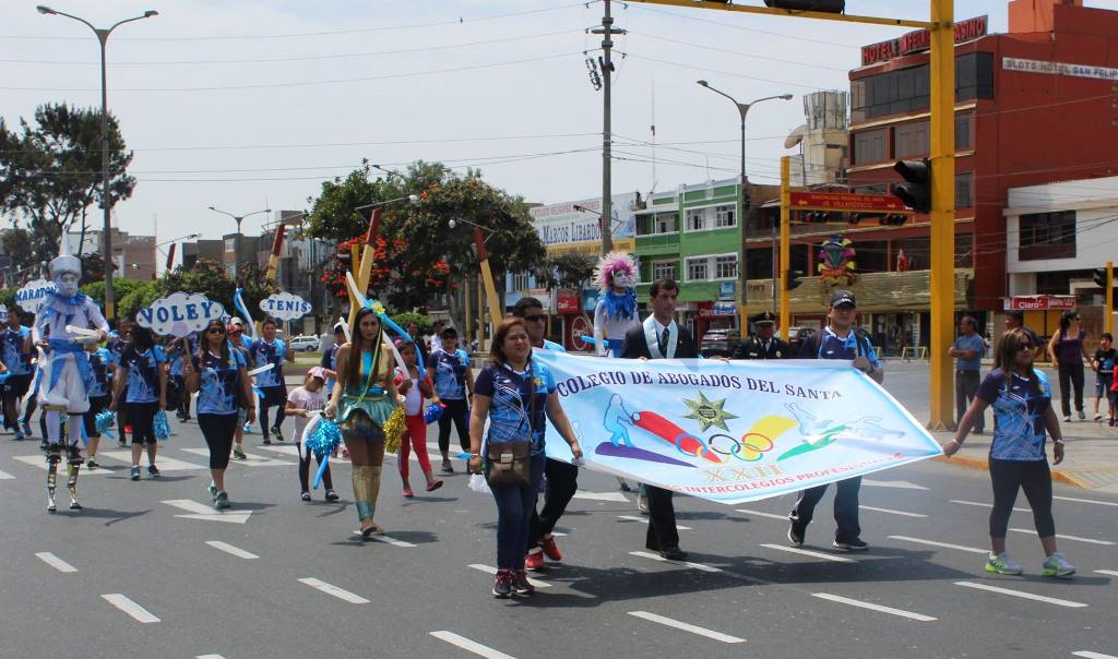 Masiva participación en la XII Olimpiadas Intercolegios Profesionales en Chimbote