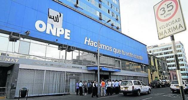 ONPE presenta programa informático de control partidario “Claridad”