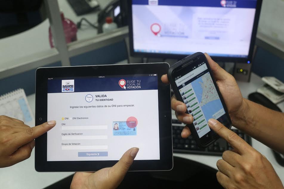 ONPE celebra su 22° aniversario proyectando ampliar la aplicación tecnológica en procesos electorales