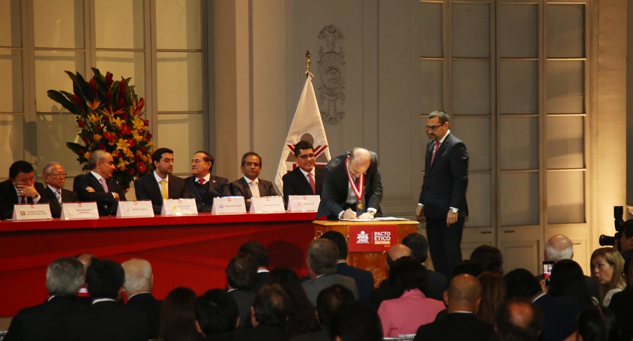 Jefe de Onpe saluda firma del Pacto Ético por organizaciones políticas