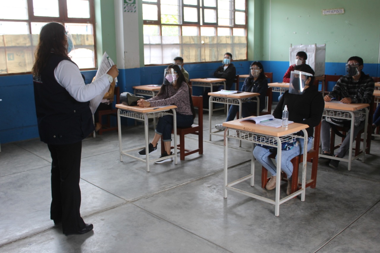 ODPE Santa capacita a coordinadores de locales de votación para la segunda vuelta