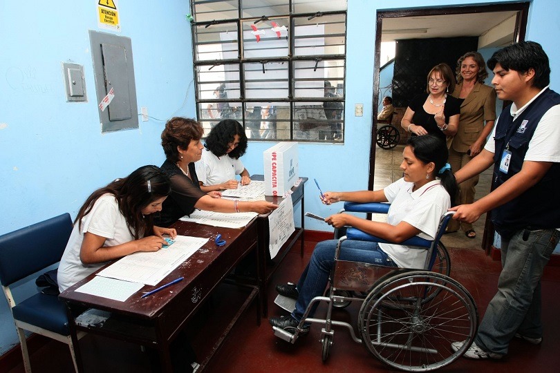 Onpe y Conadis coordinan facilidades para sufragio de personas con discapacidad