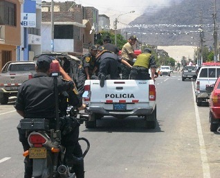 Delincuentes asaltan a suboficial de la Policía en la avenida Camino Real en Chimbote