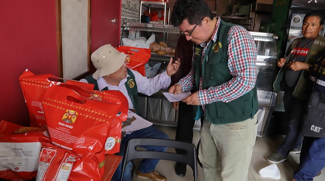 Incautan panetones elaborados en panadería que no tenía licencia de funcionamiento en Chimbote