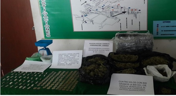 Escapan 3 sujetos en Coishco, pero en su huida abandonan cerca de 5 kilos de marihuana en Coishco