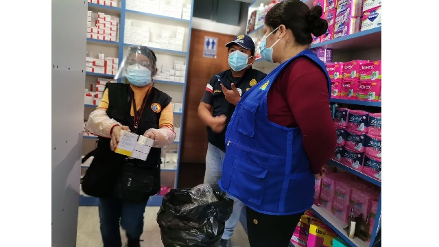  Fiscalía y Digemid incautan medicamentos en farmacias y boticas de Nepeña