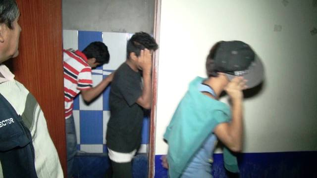 Chimbote: Intervienen bar clandestino en “La Unión” donde hallaron a menores tomando licor