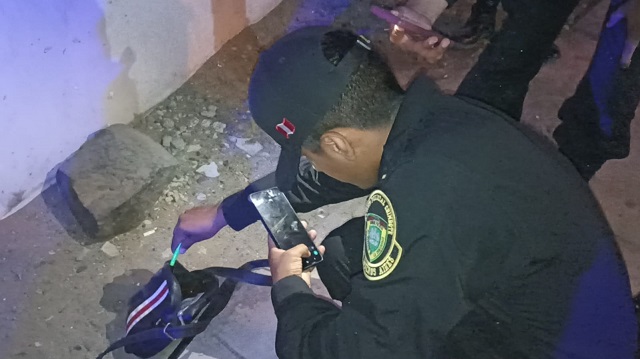 Hallan bolso con arma de fuego y municiones frente a PAR en Nuevo Chimbote