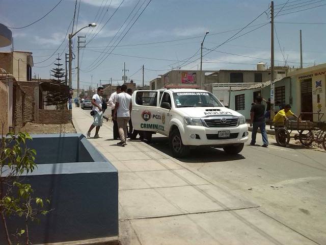 Chimbote: Capturan a presuntos delincuentes cuando robaban en vivienda de “San Juan”