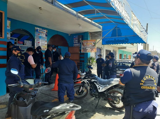 Continúan realizando operativos en restaurantes para verificar cumplimiento de protocolos