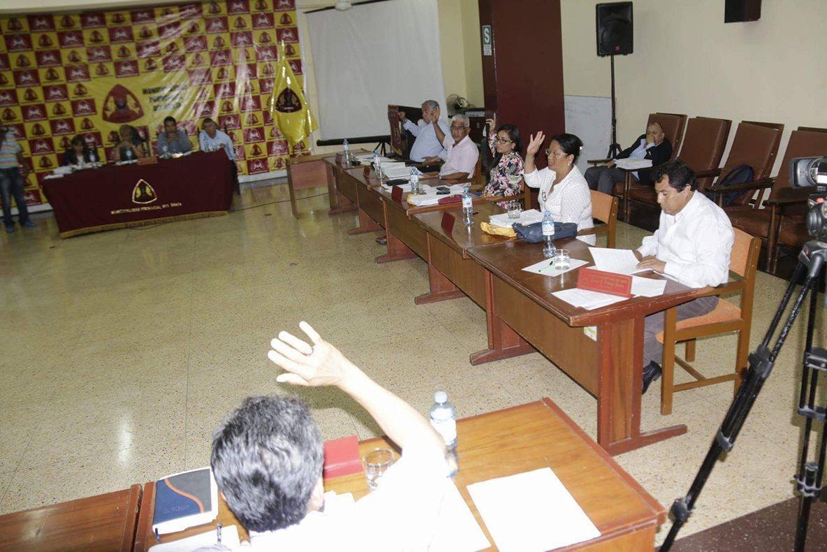Regidores se oponen a creación de más gerencias en Municipalidad Provincial del Santa