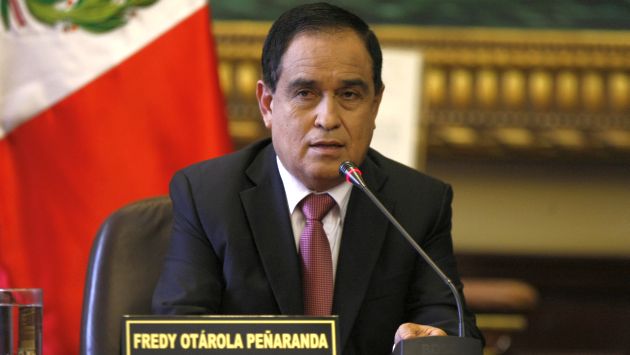 Otárola clausura  cursos de capacitación e inserción laboral de 450 pescadores artesanales de Chimbote