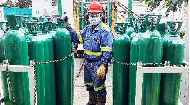 Siderperú donó 250 balones de oxígeno a hospitales en Áncash para tratamiento contra el covid-19