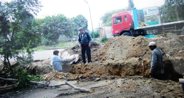 Vinzos: Pretenden arrebatarle el terreno a una humilde agricultora