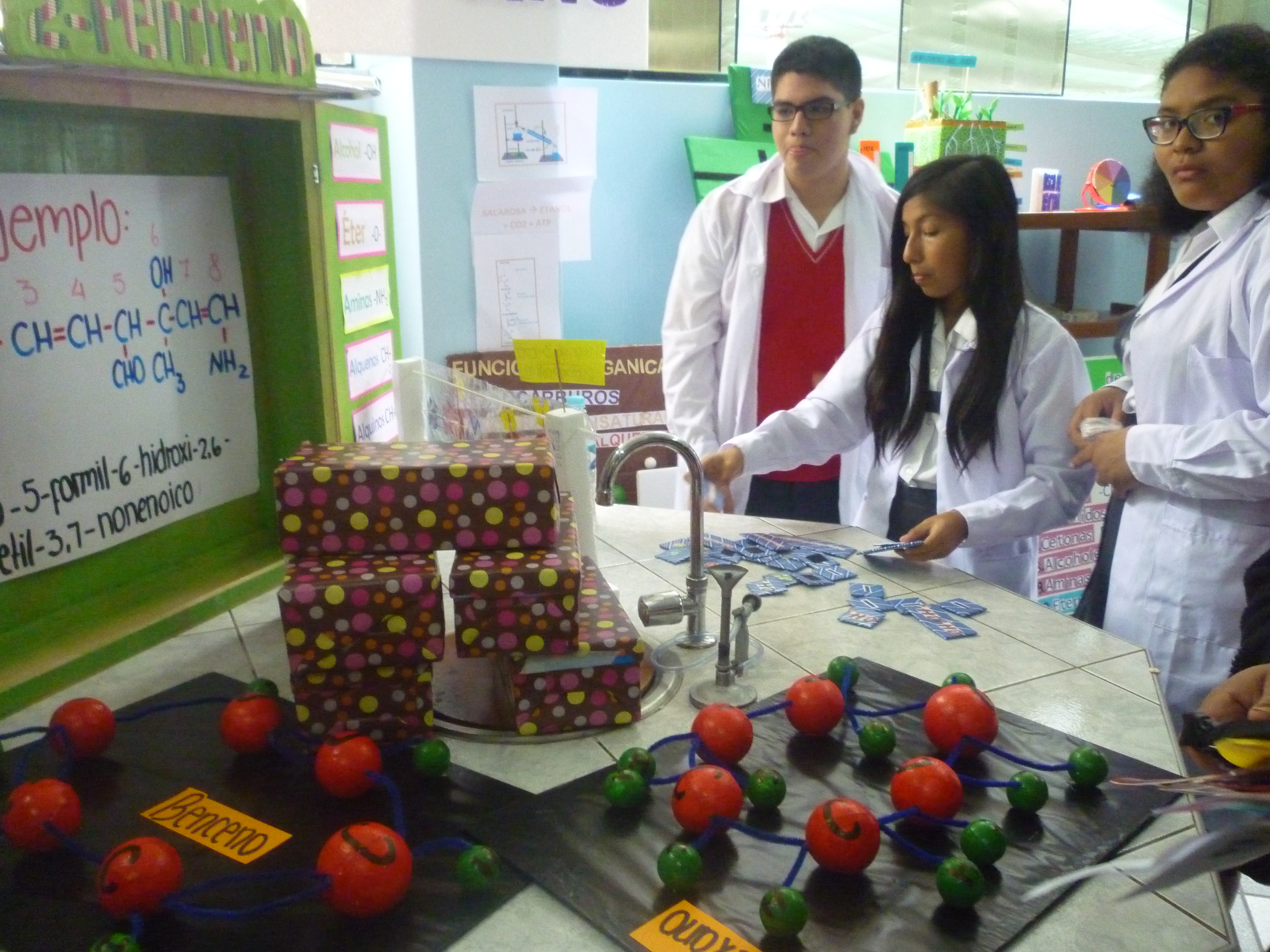 Alumnos de colegios de Chimbote celebraron Día del Logro de sus aprendizajes