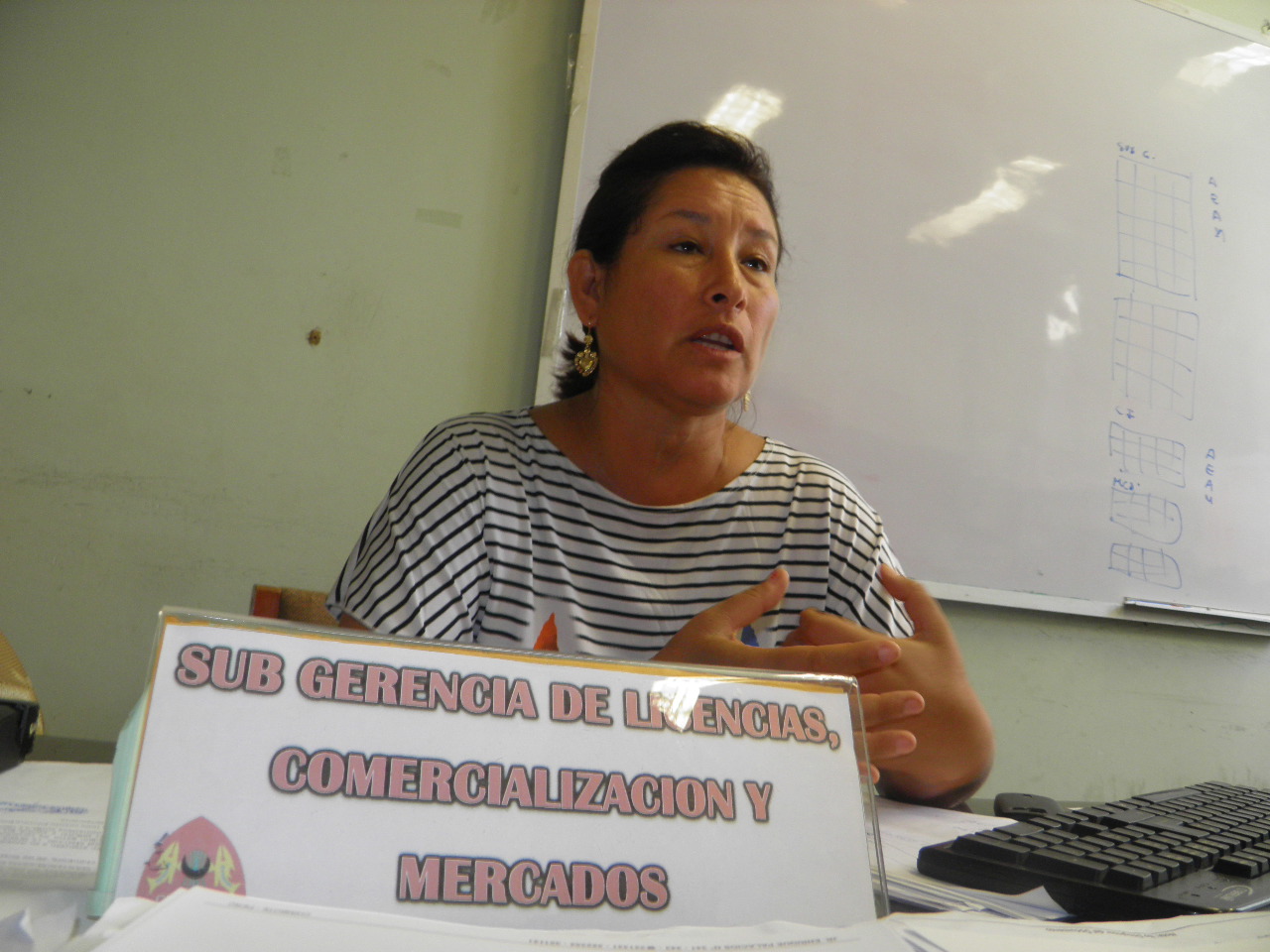 Subgerente de Comercialización defiende su designación en la Municipalidad Provincial del Santa 