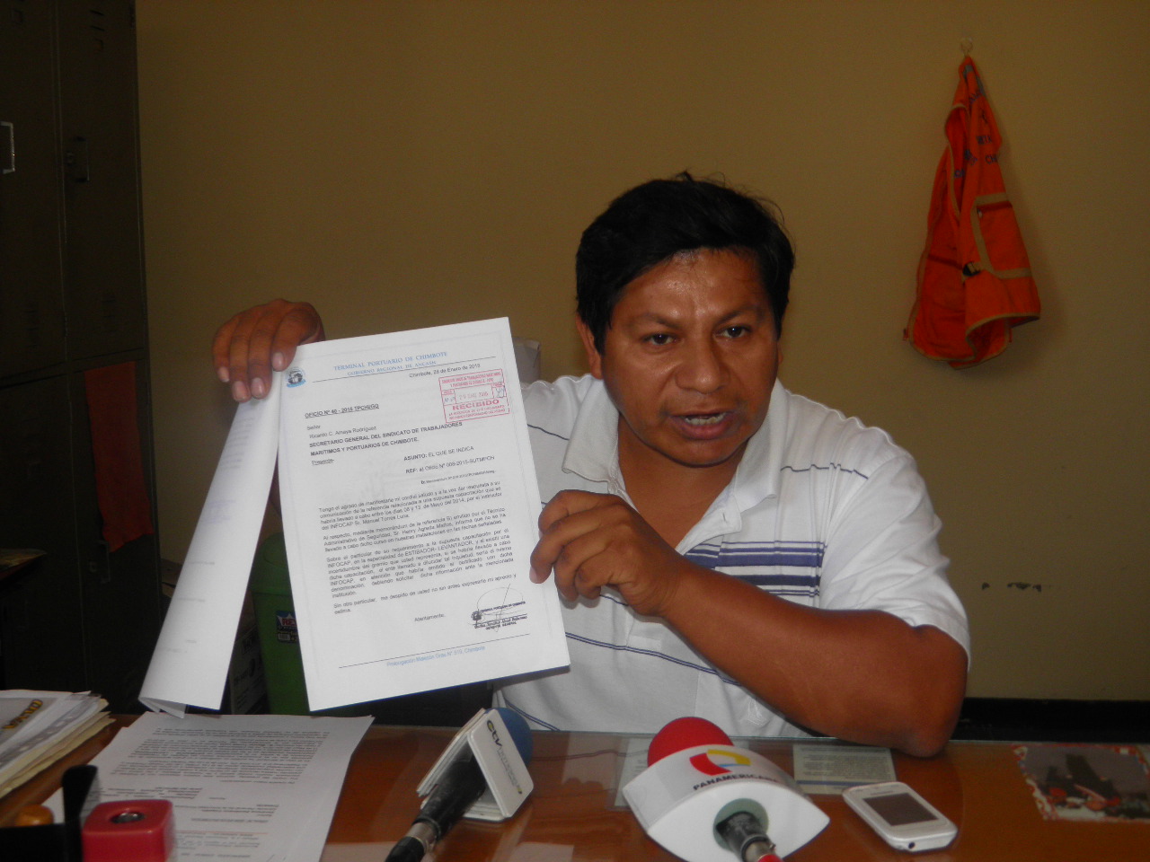 Portuarios buscan conocer propuesta de presidente regional sobre puerto Chimbote