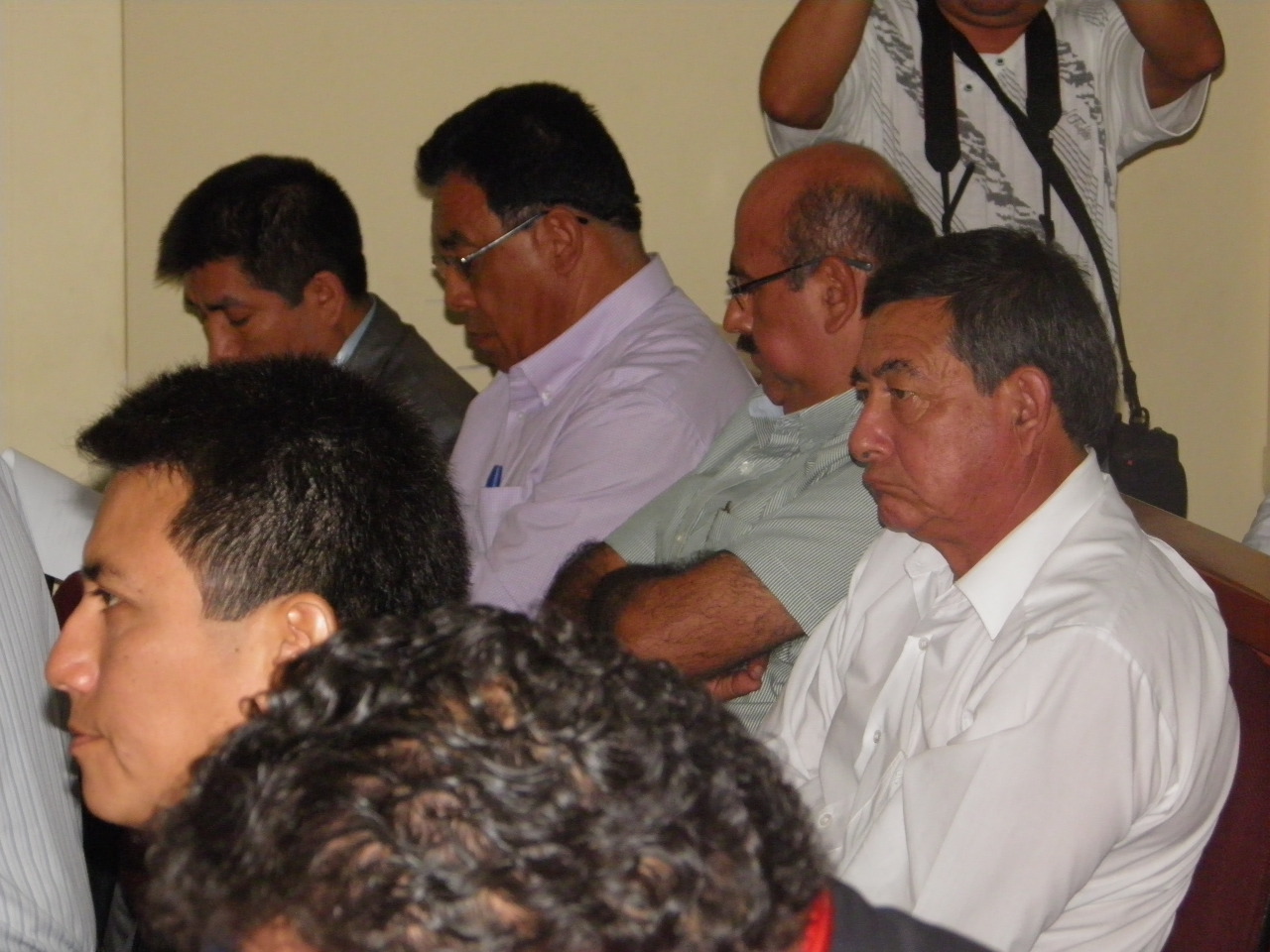 Sentencian a 6 años de cárcel a alcalde de Yaután y se escapa de las narices de la policía