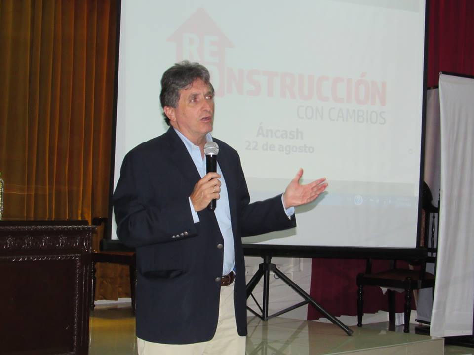Pablo de la Flor presenta Plan de Reconstrucción ante alcaldes distritales y provinciales de Áncash-Costa