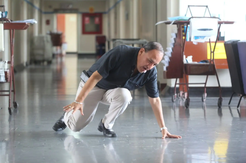  Advierten aumento de caídas y desmayos en adultos mayores por altas temperaturas