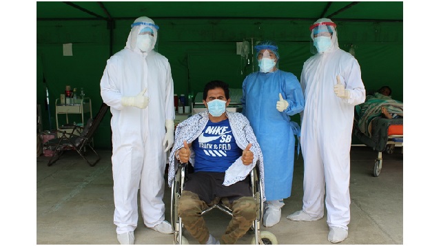 Chimbote: padre de familia de Cambio Puente supera al coronavirus y se reúne con su familia