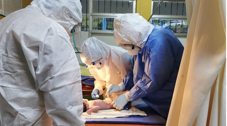 Gestante con Covid-19 dio a luz robusta niña en hospital de apoyo de Huari 