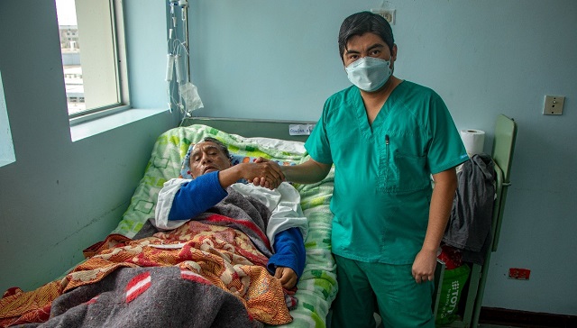 Paciente con tumor cerebral fue operado con éxito y le salvan la vida en Nuevo Chimbote