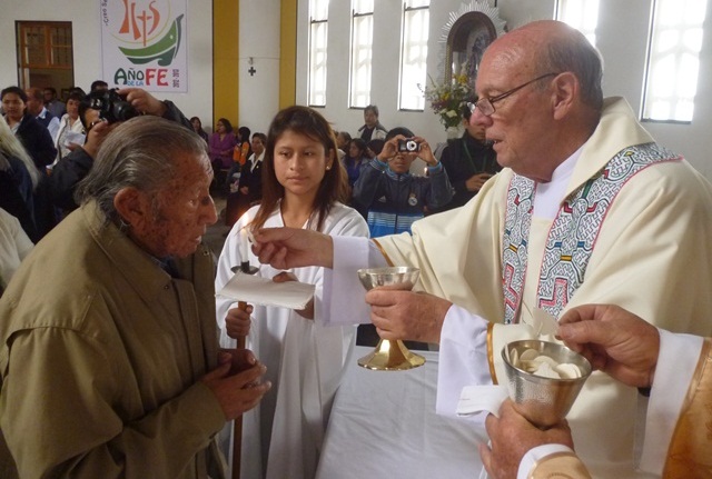 Misionero celebró 50 años de sacerdote al servicio de los pobres en Chimbote