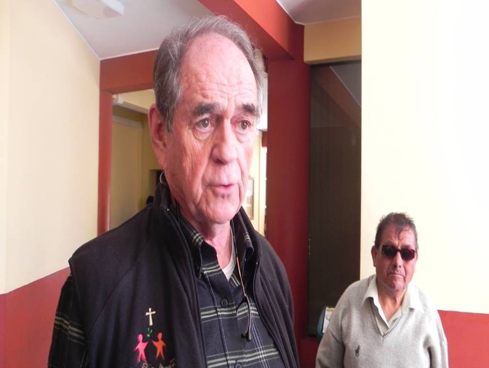 Chimbote: padre Juan Davis pide que se agilice compra de terreno para construcción de “La Caleta”