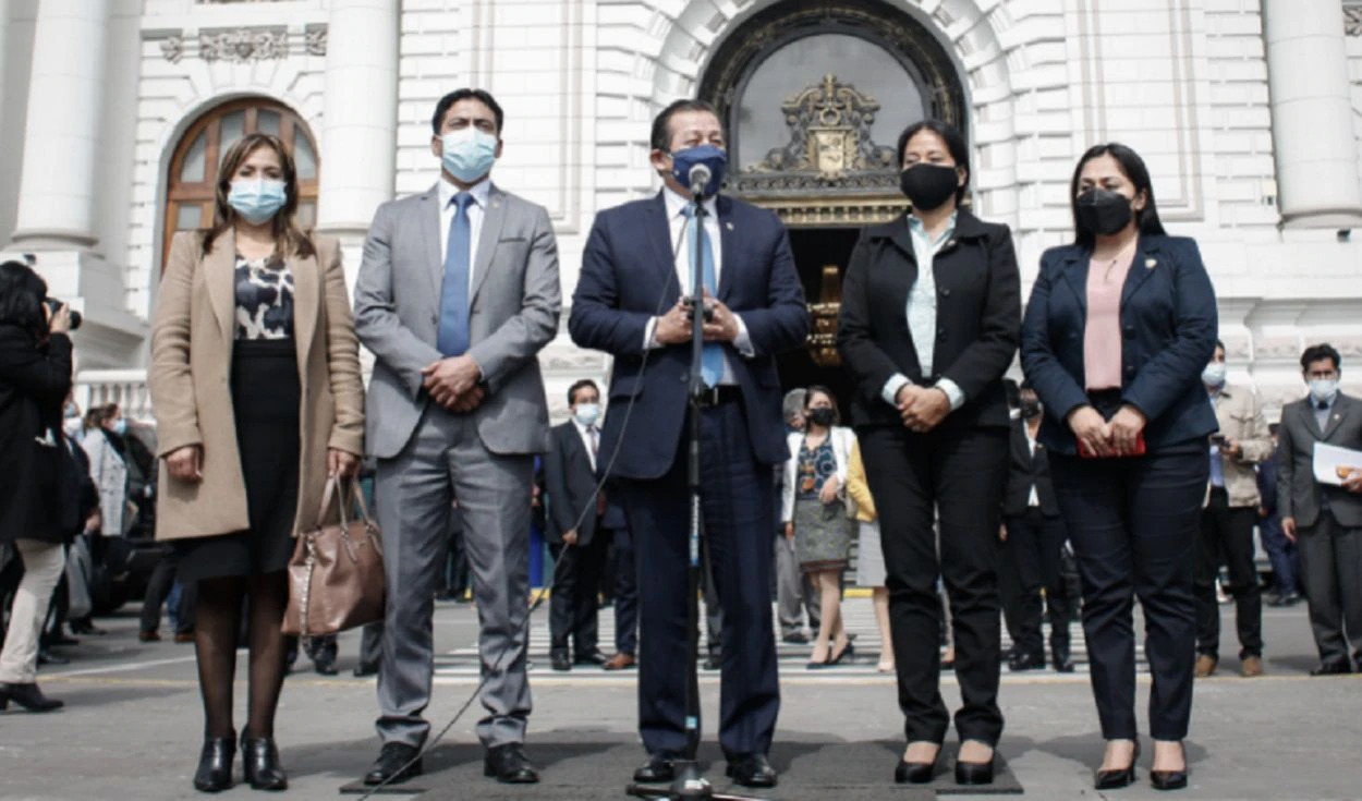 APP solicita al presidente Pedro Castillo la remoción del ministro Luis Barranzuela