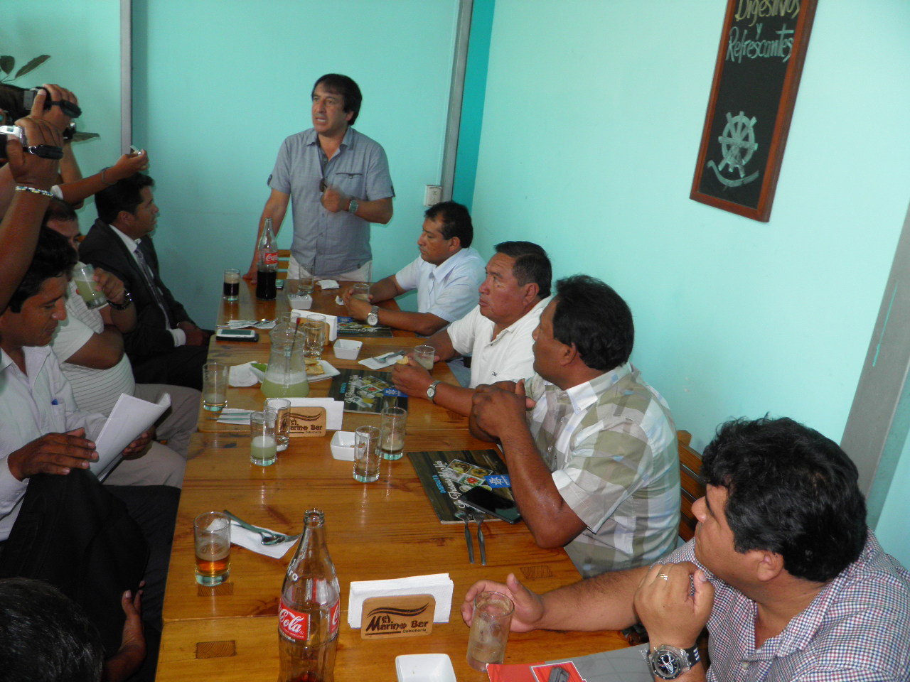 Chimbote: alcaldes de Pallasca y sus distritos exigen a Waldo Ríos atender sus necesidades